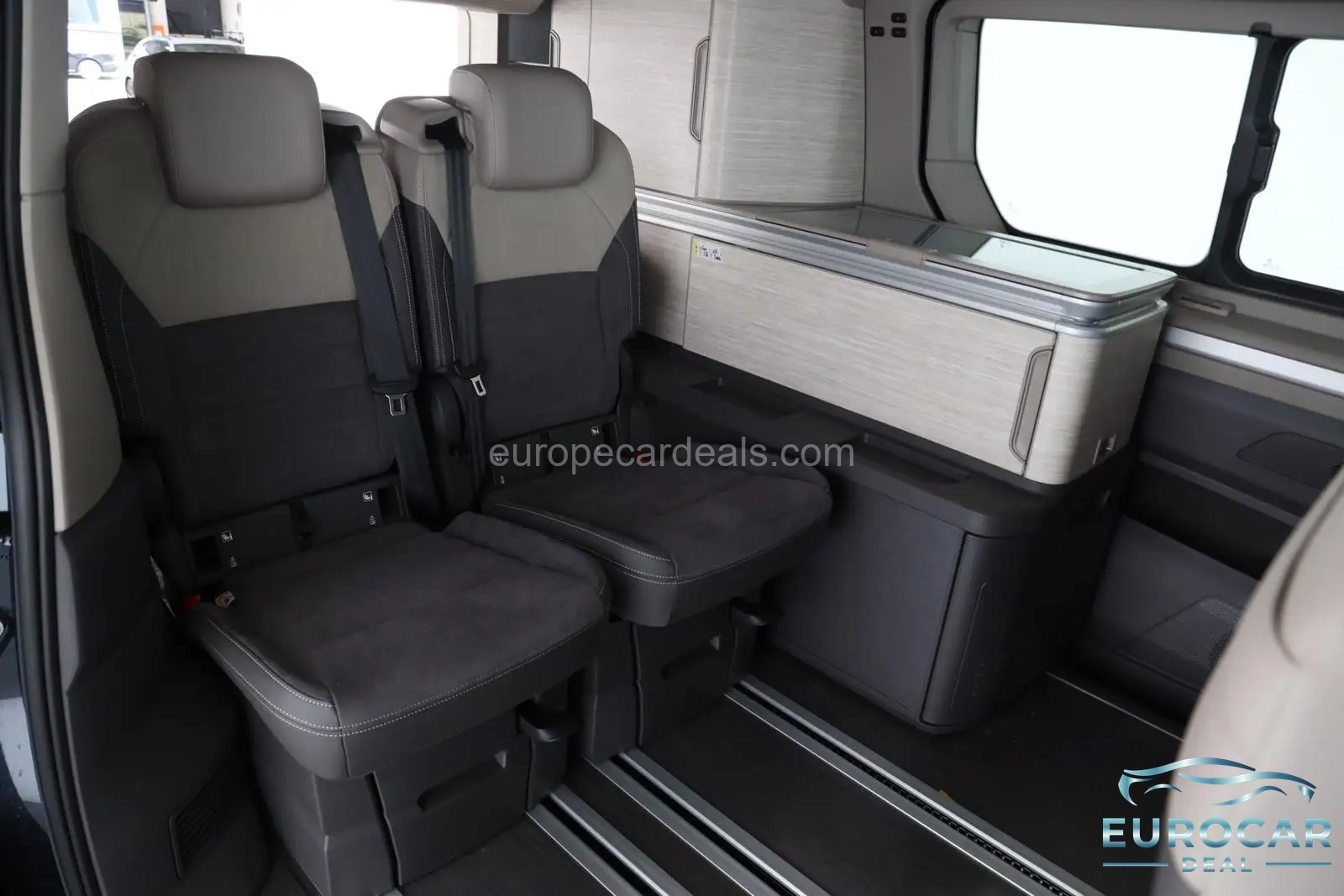 Volkswagen T7 California