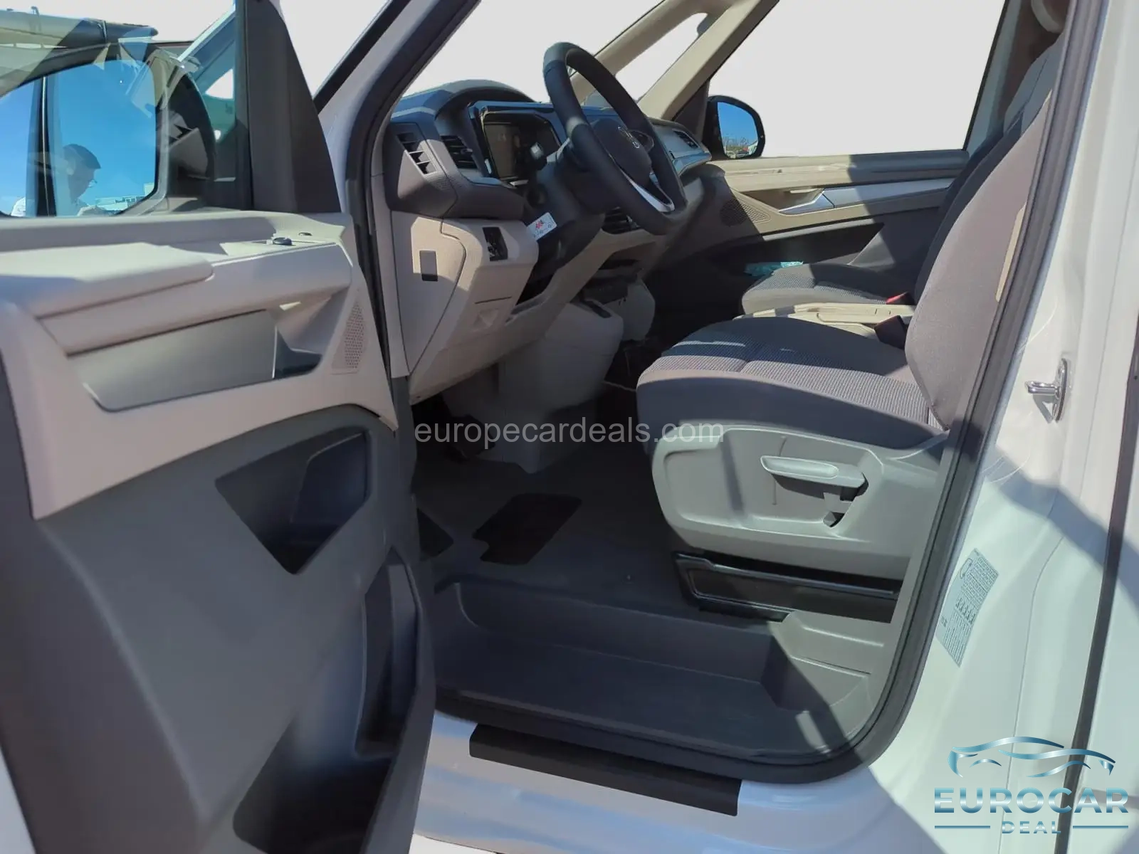 Volkswagen T7 California