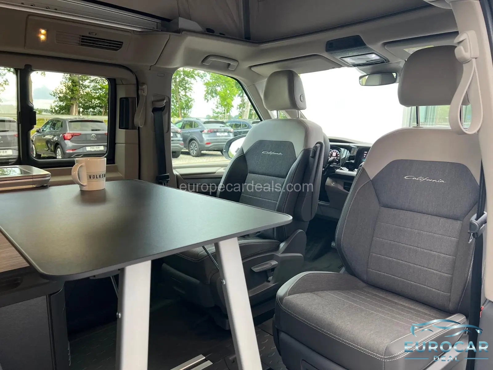 Volkswagen T7 California