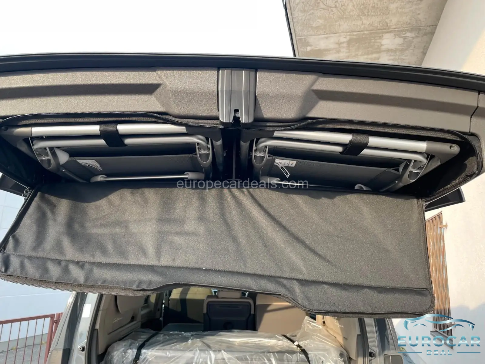 Volkswagen T7 California