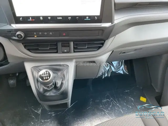 Volkswagen T7 Transporter