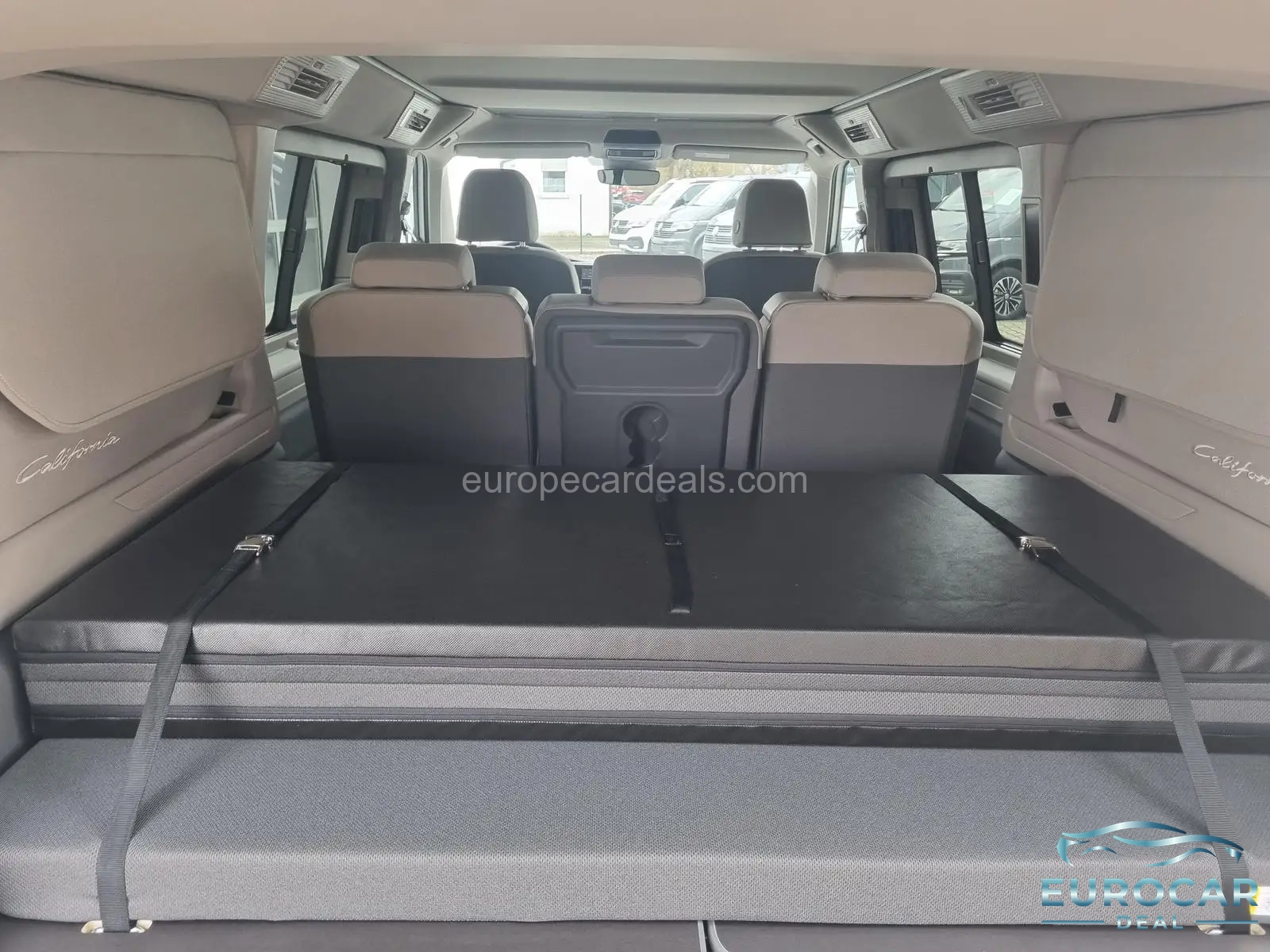 Volkswagen T7 California