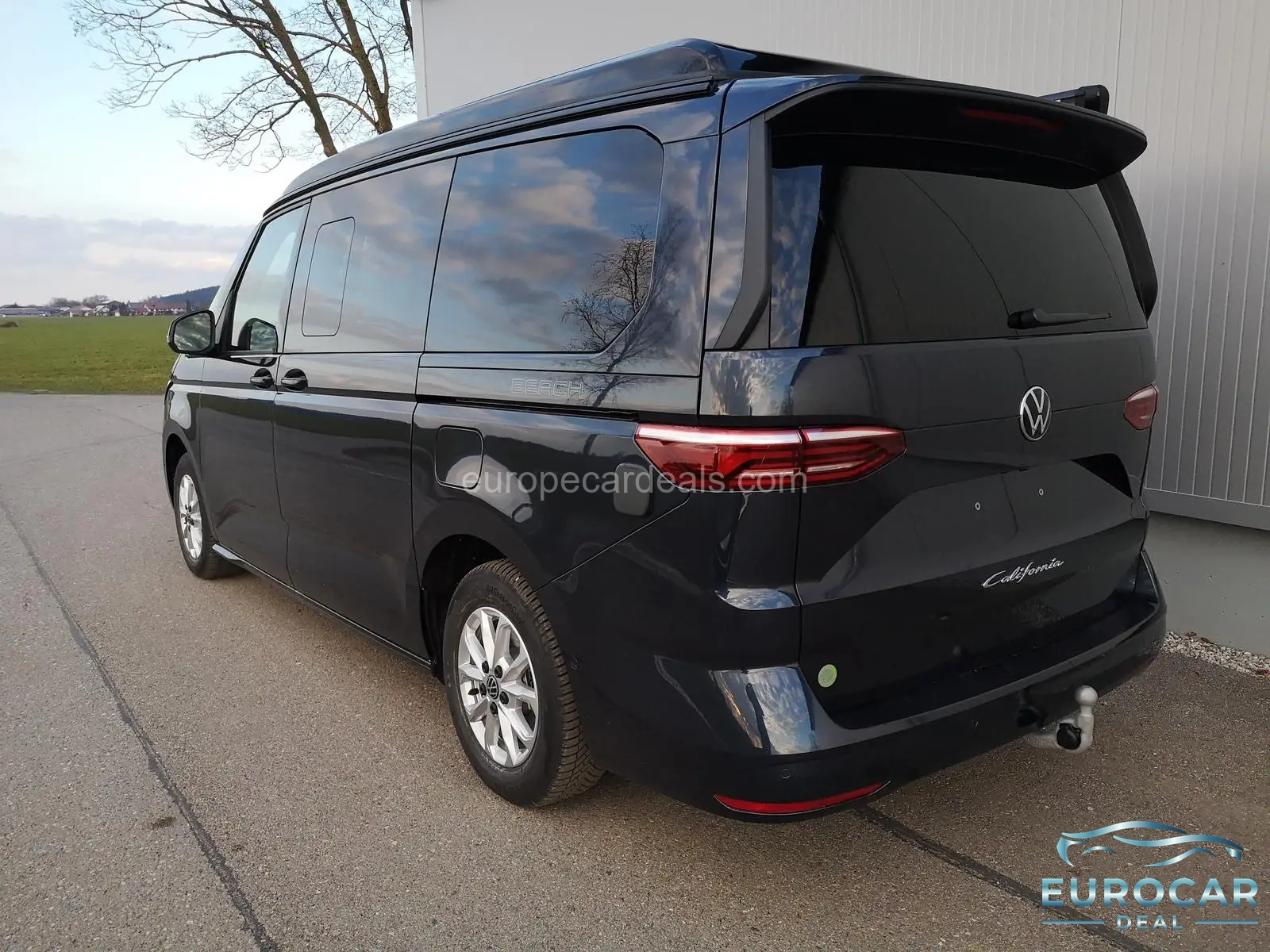 Volkswagen T7 California
