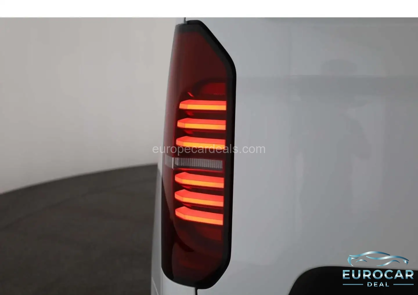 Volkswagen T7 Transporter