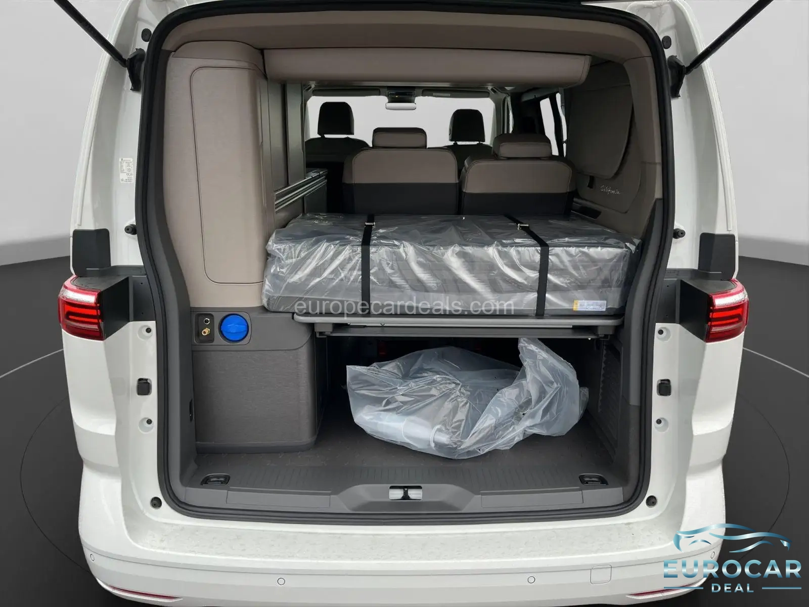 Volkswagen T7 California