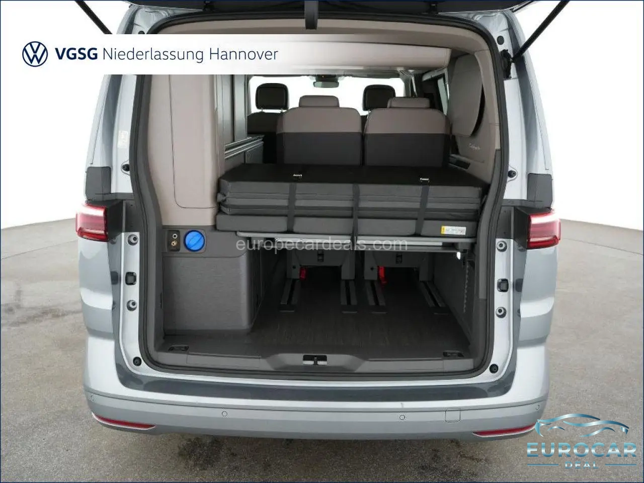 Volkswagen T7 California