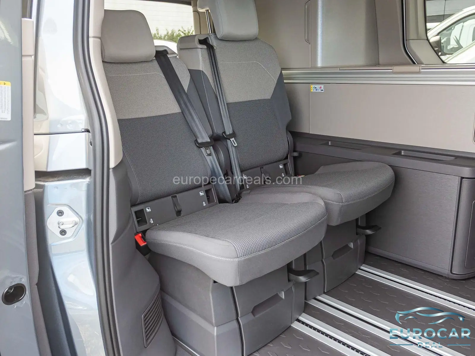 Volkswagen T7 California