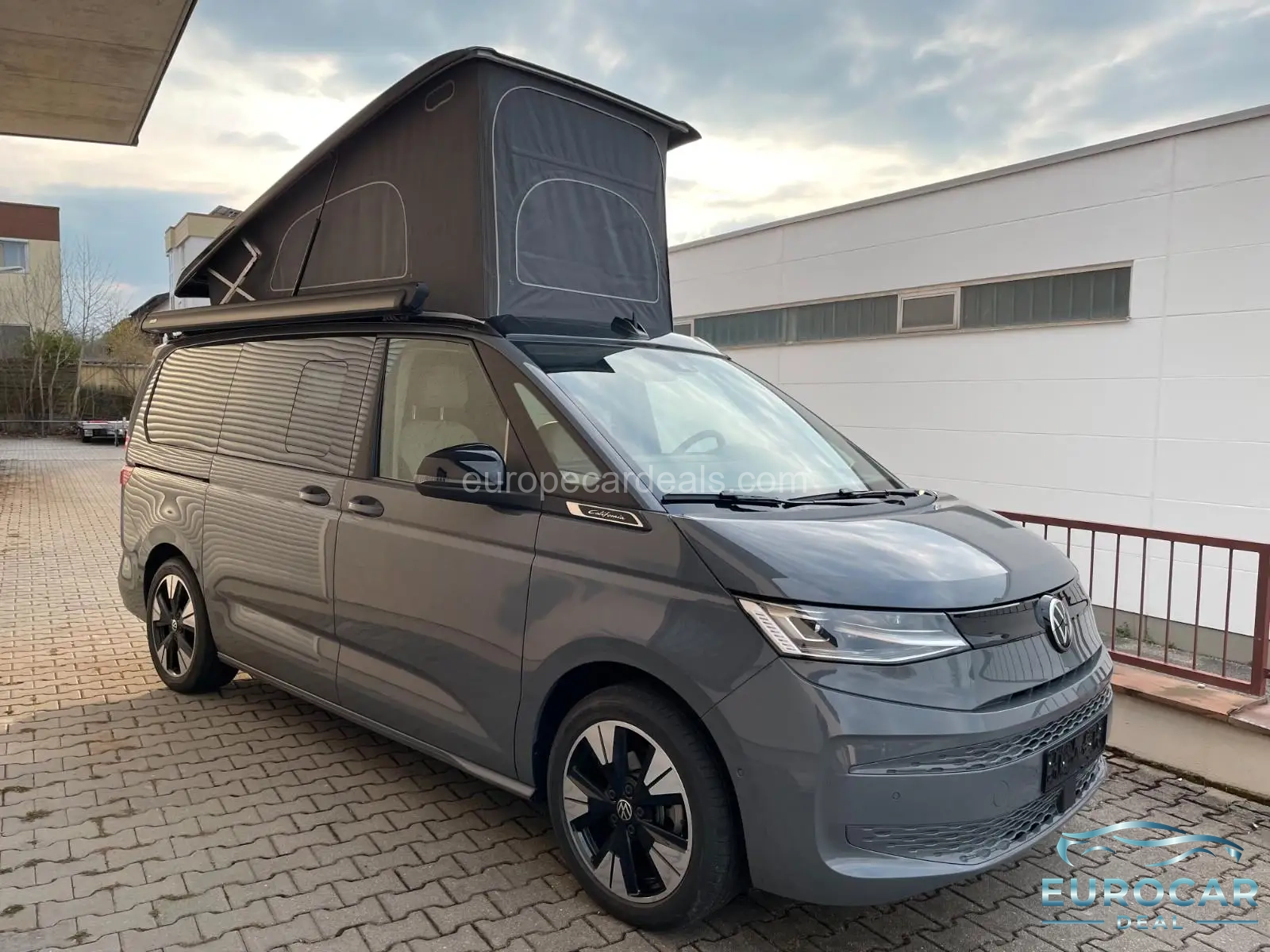 Volkswagen T7 California