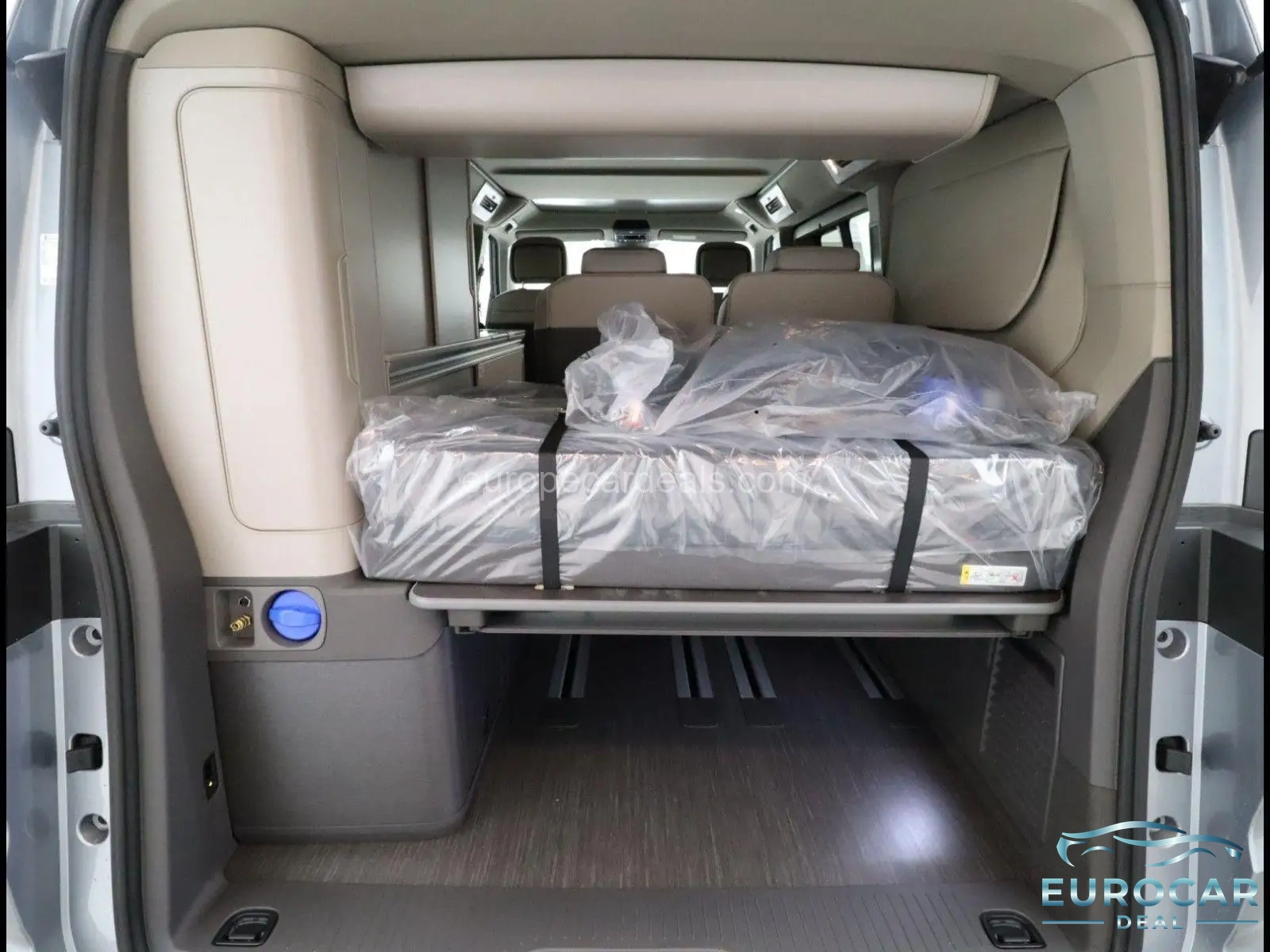Volkswagen T7 California
