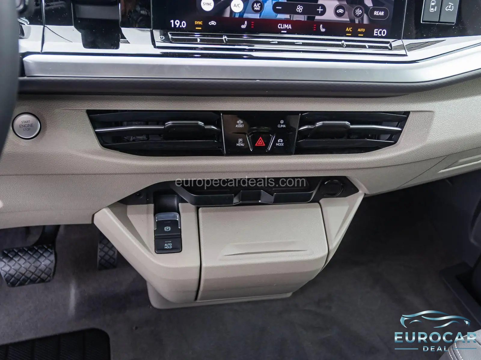 Volkswagen T7 California