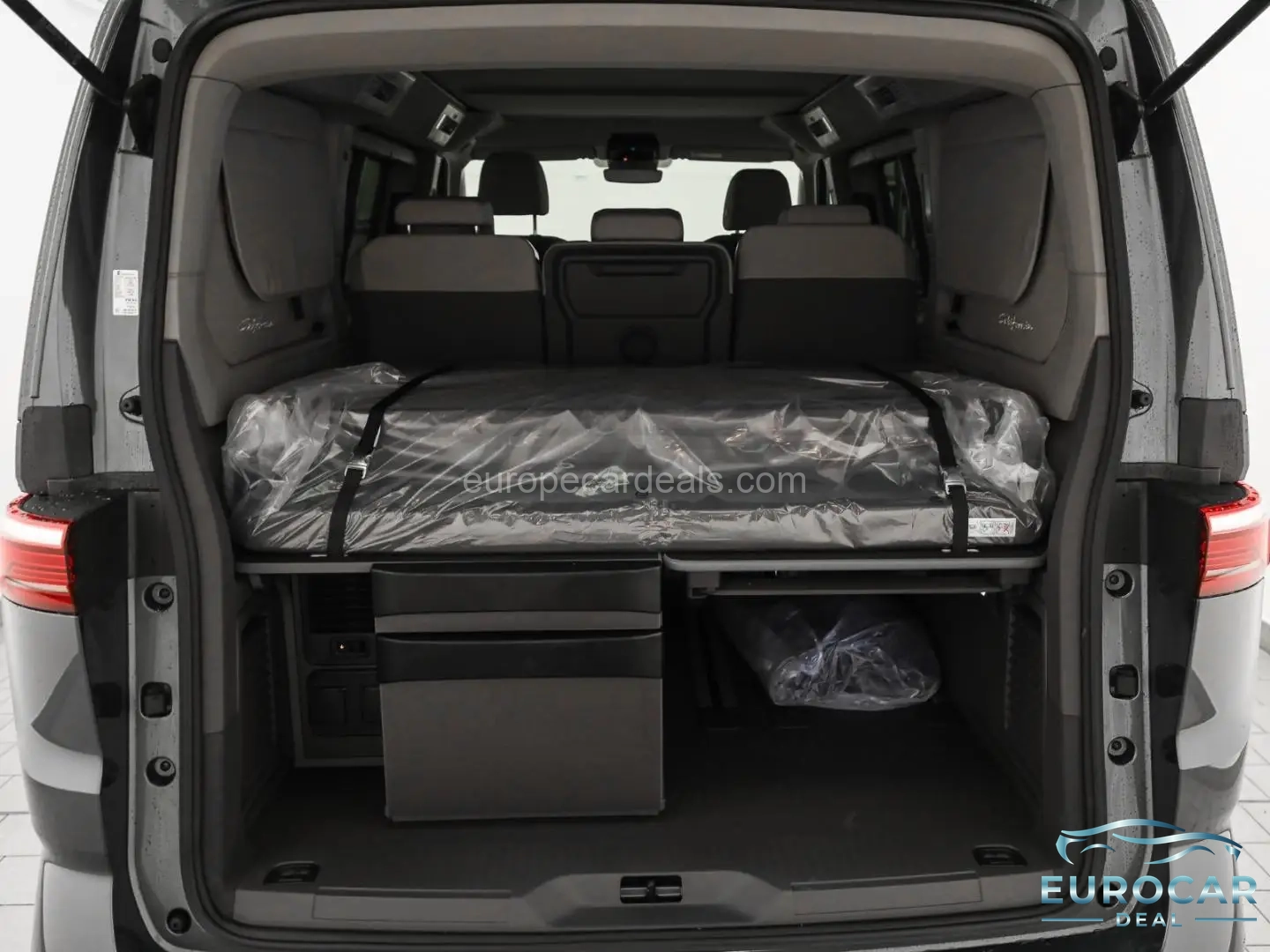 Volkswagen T7 California