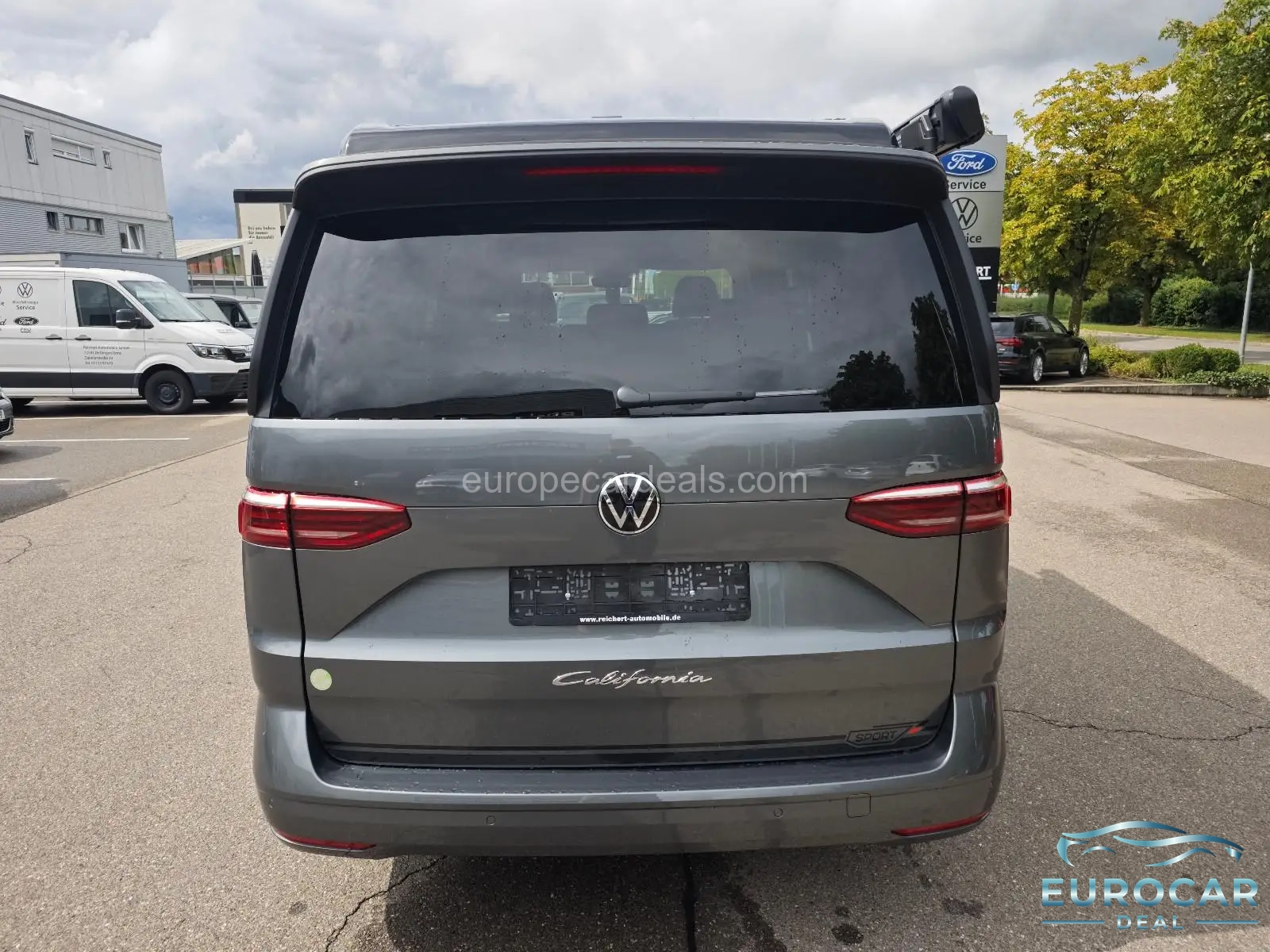 Volkswagen T7 California