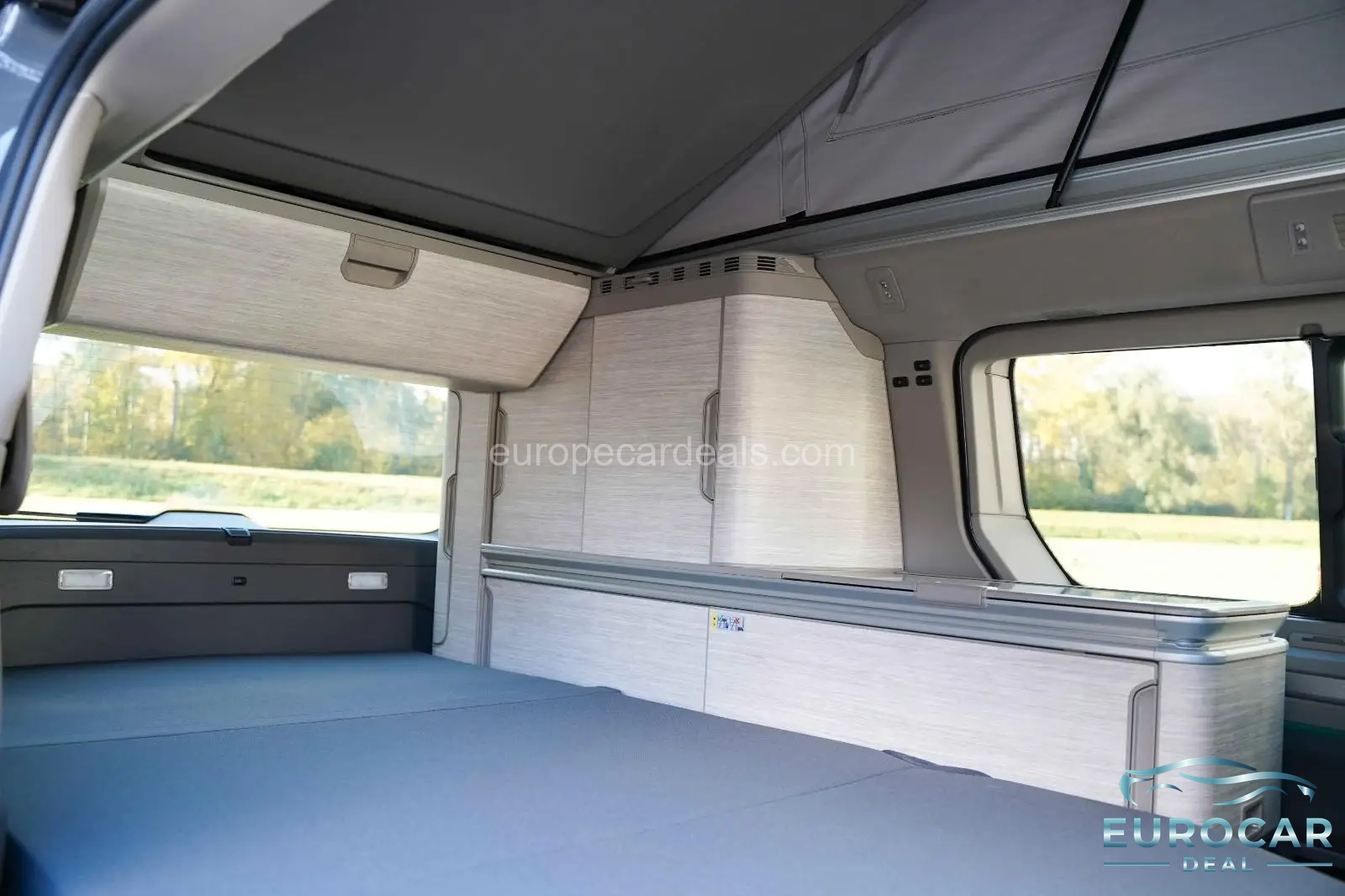 Volkswagen T7 California