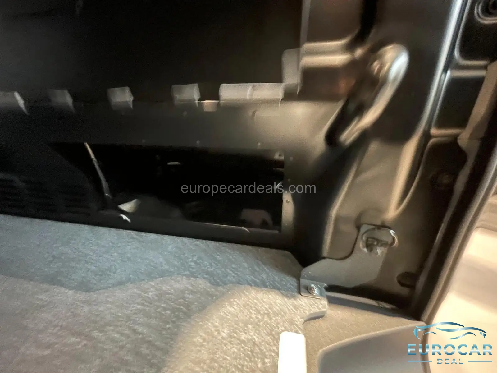 Volkswagen T7 Transporter