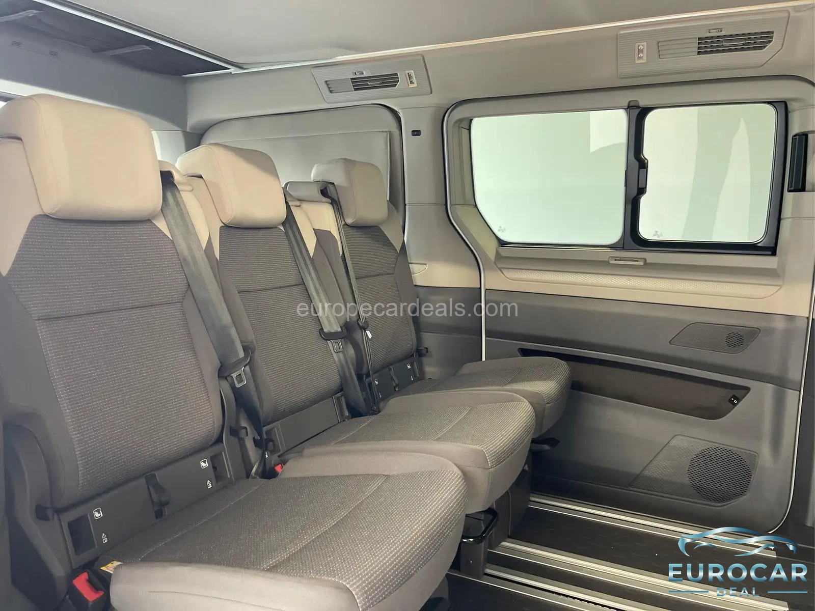 Volkswagen T7 California