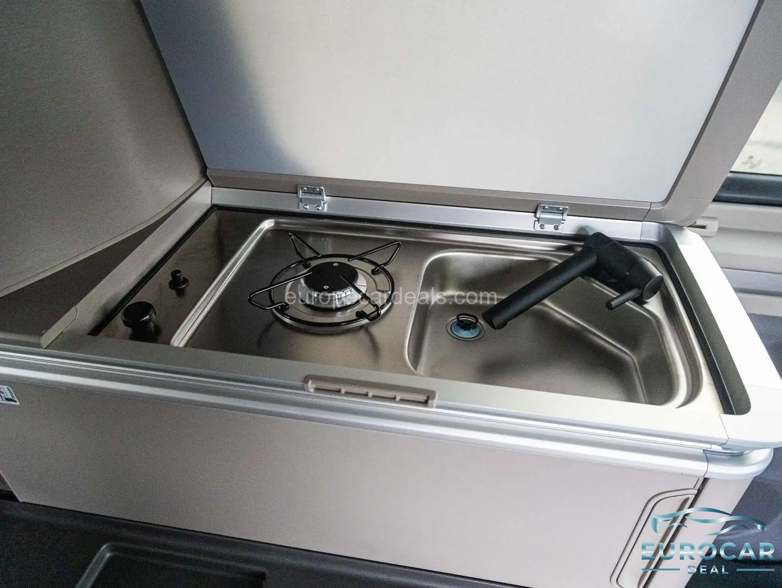 Volkswagen T7 California