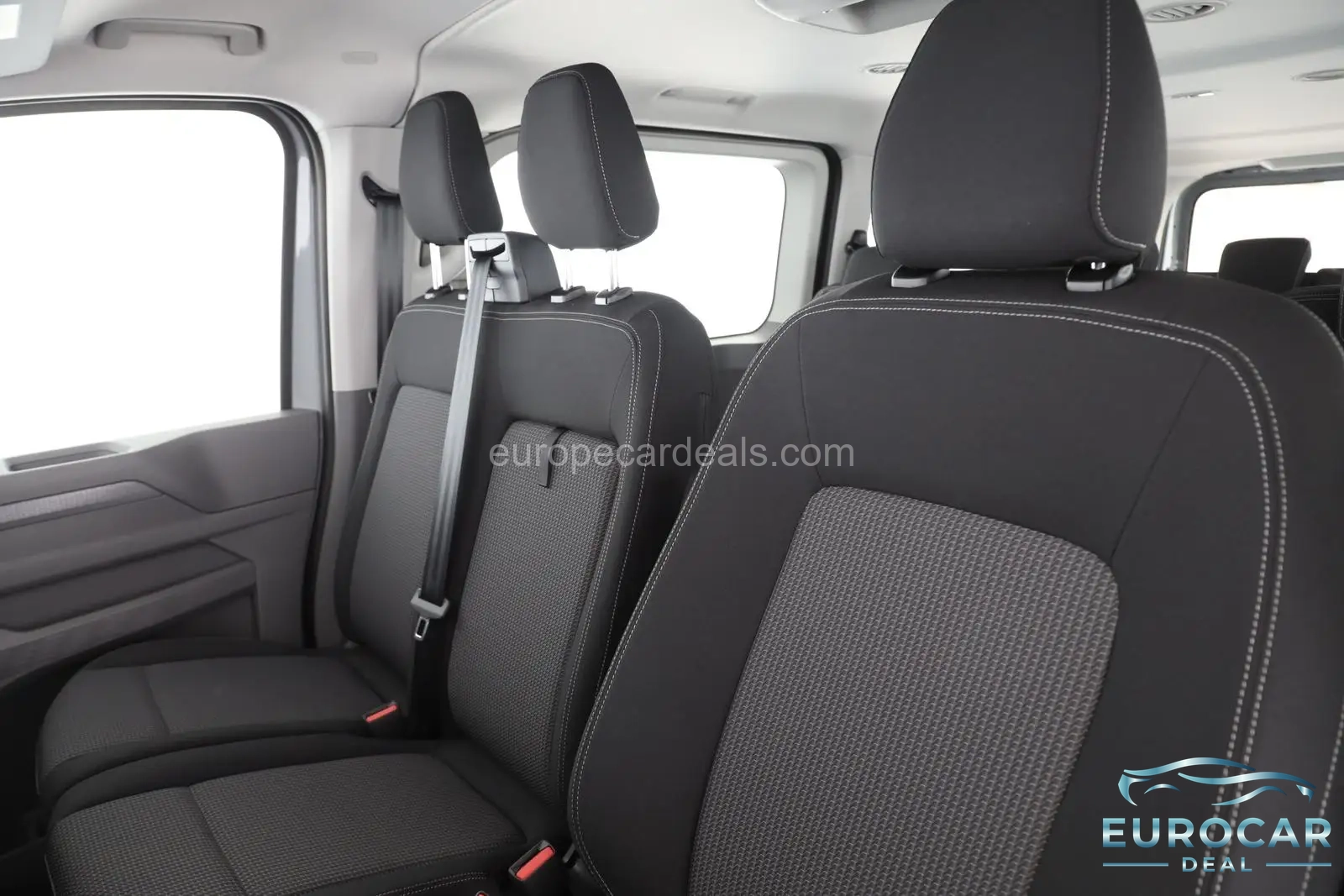Volkswagen T7 Kombi