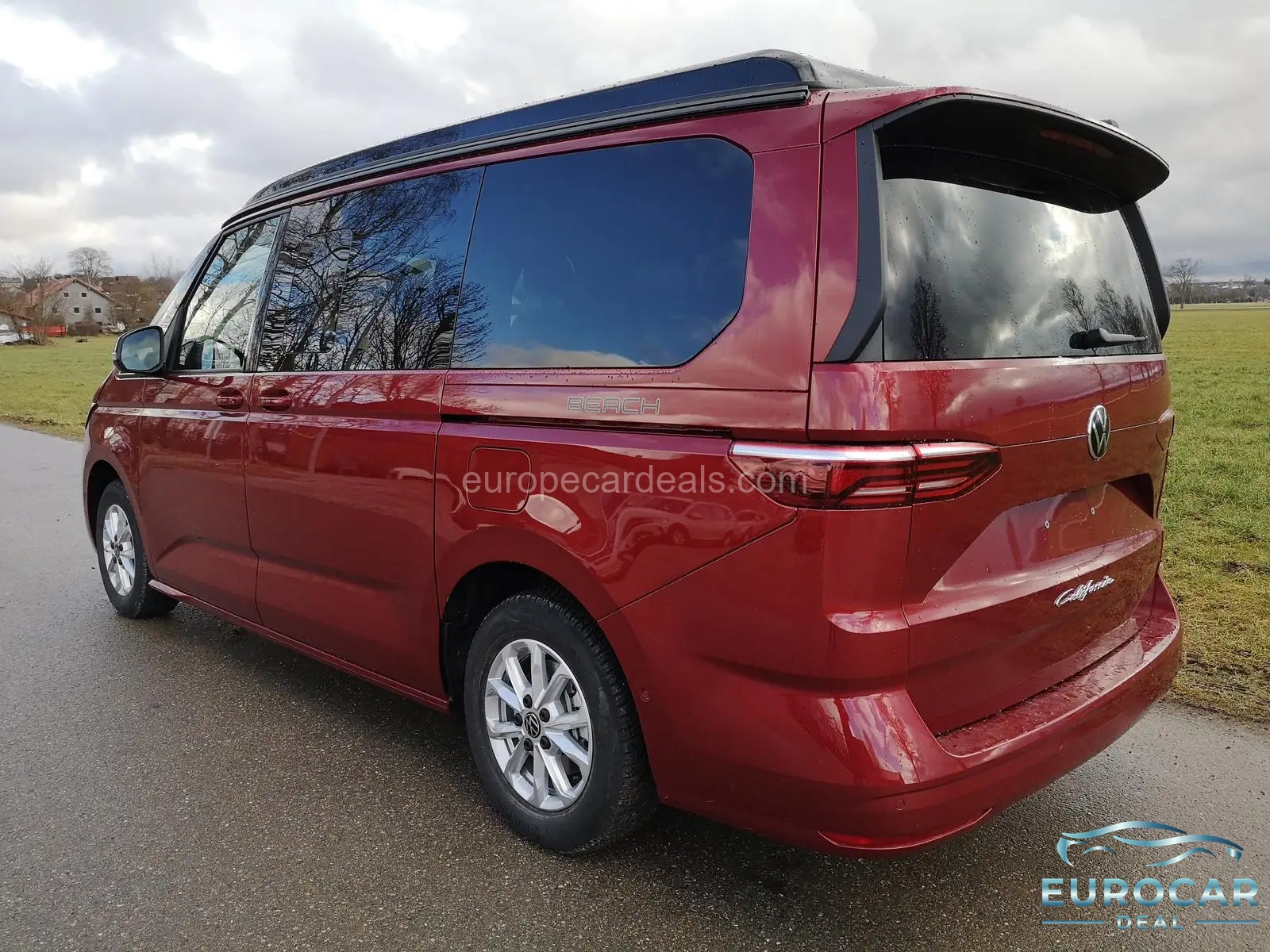 Volkswagen T7 California