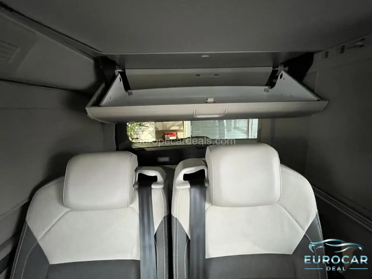 Volkswagen T7 California