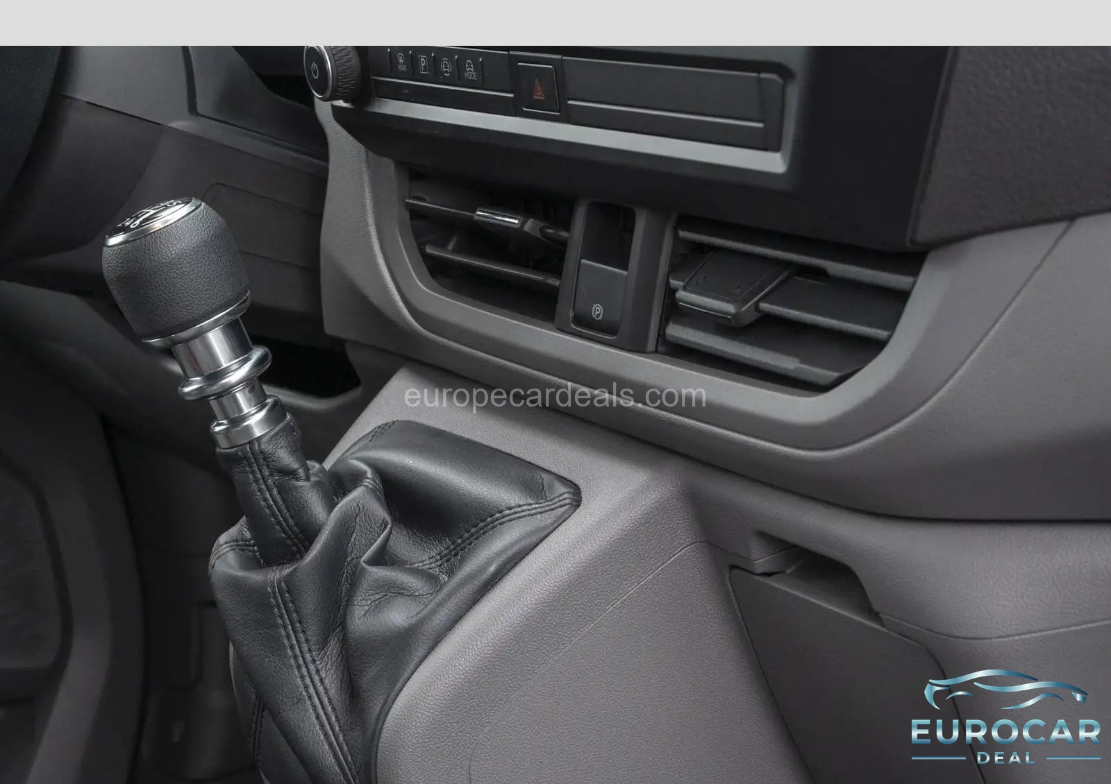 Volkswagen T7 Transporter