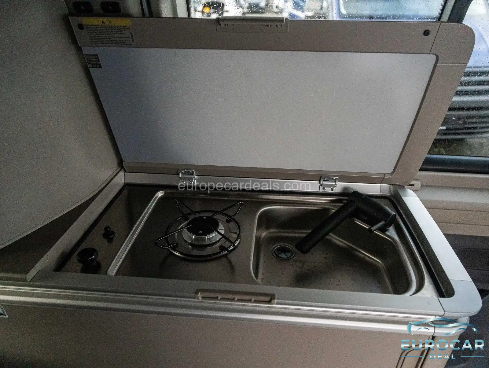Volkswagen T7 California