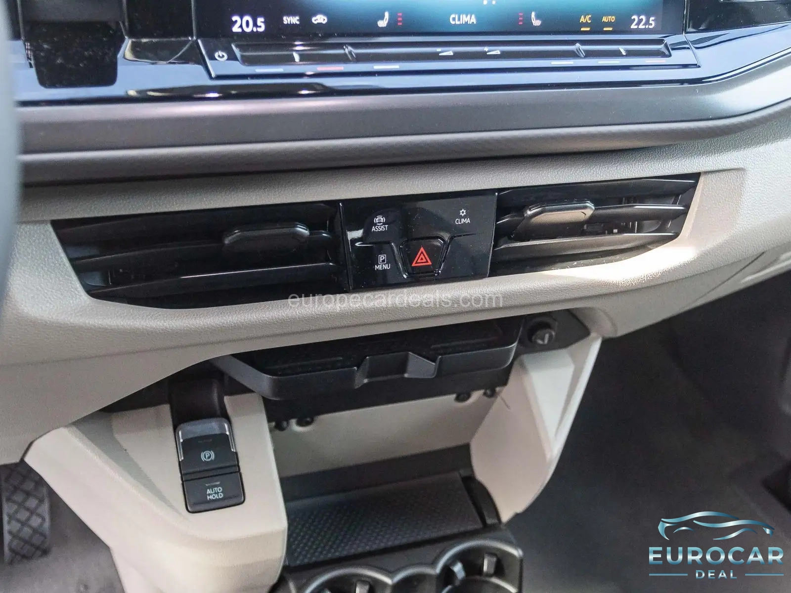 Volkswagen T7 California