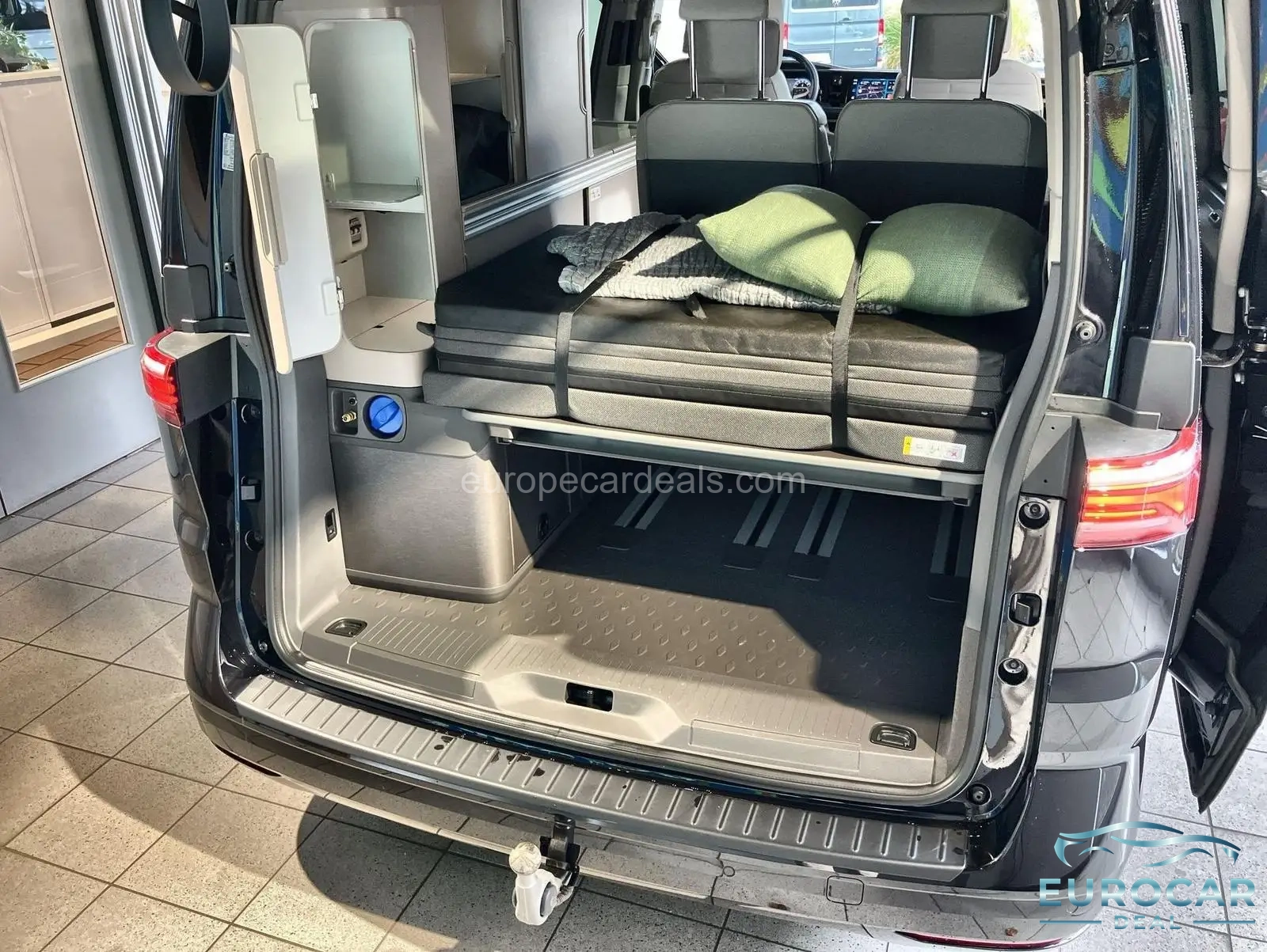 Volkswagen T7 California