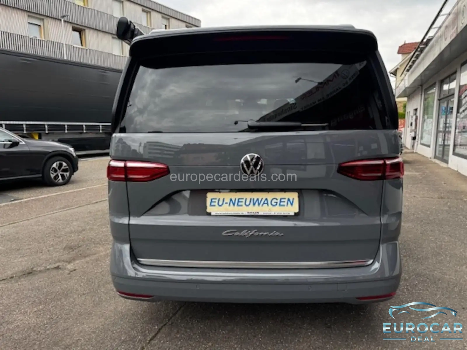 Volkswagen T7 California