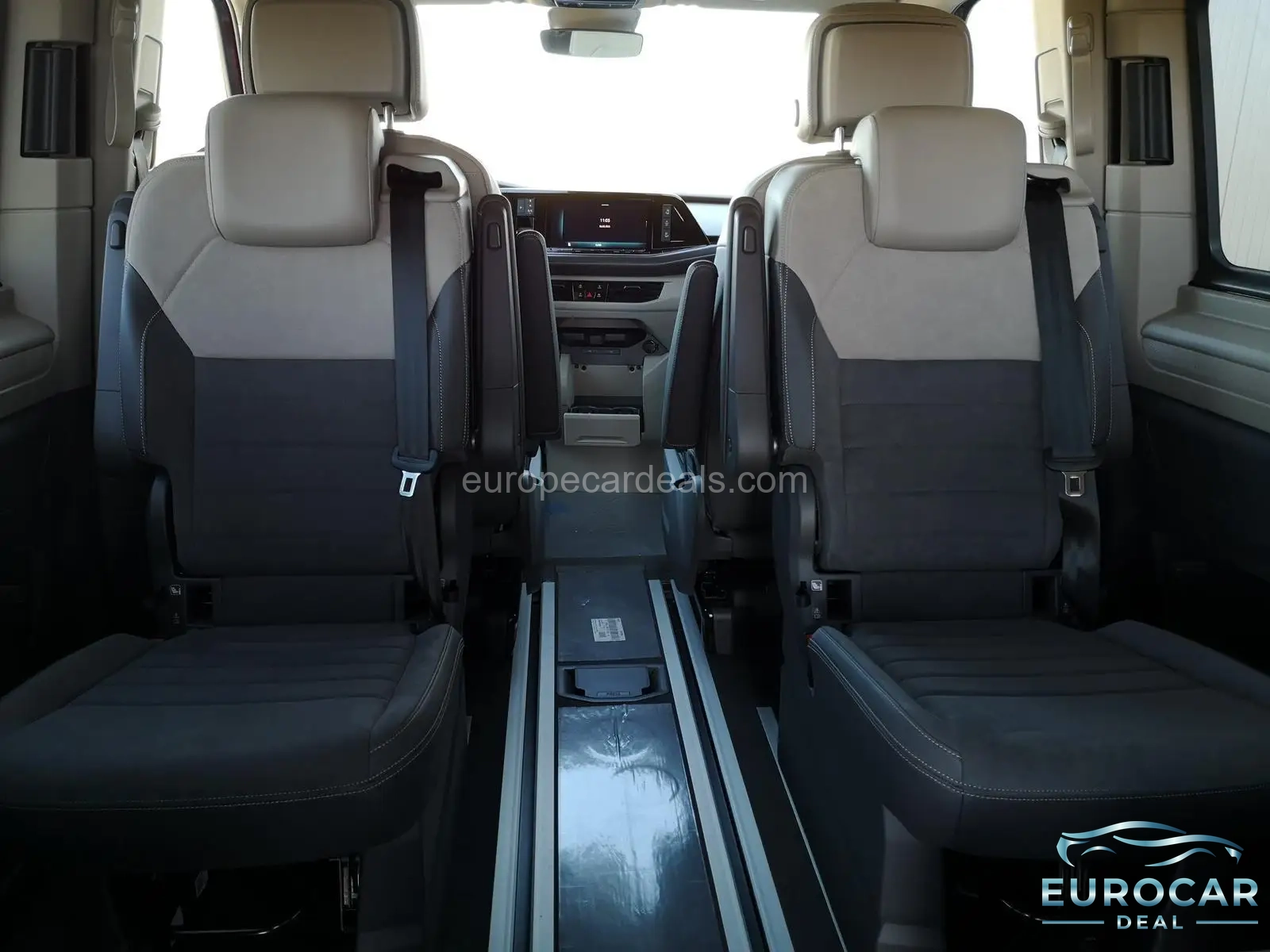 Volkswagen T7 California