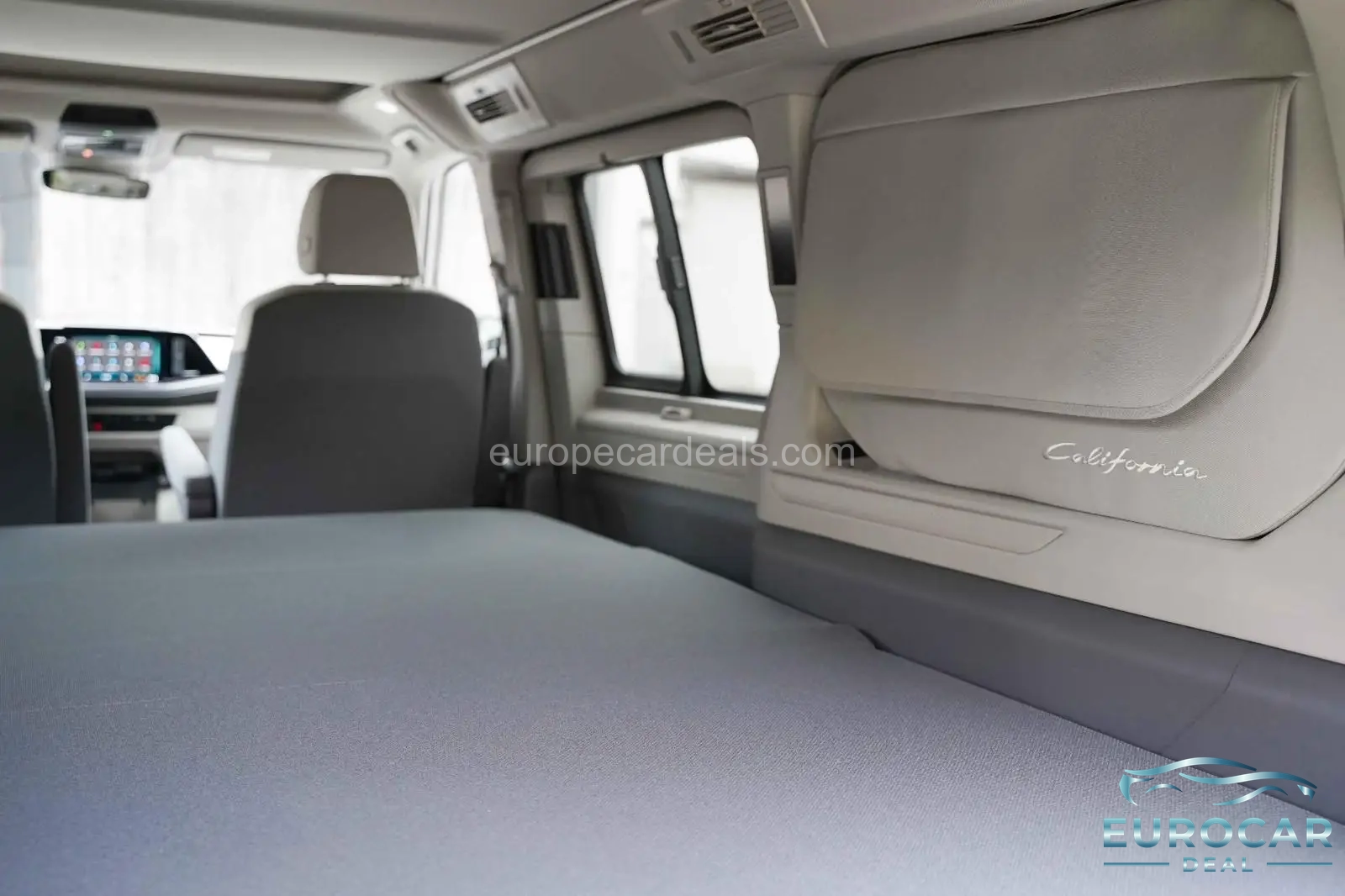 Volkswagen T7 California