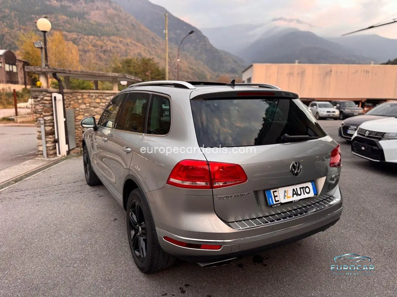 Volkswagen Touareg