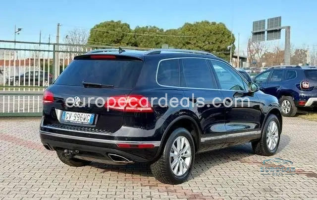 Volkswagen Touareg