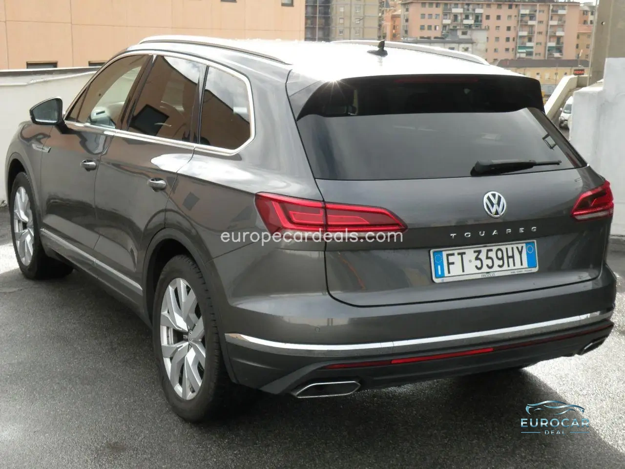 Volkswagen Touareg