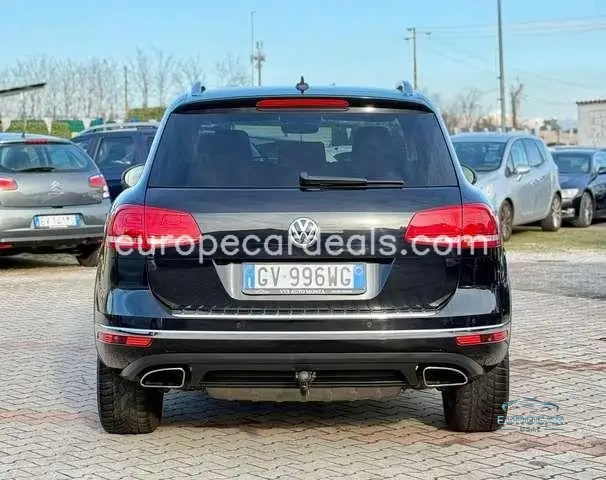 Volkswagen Touareg