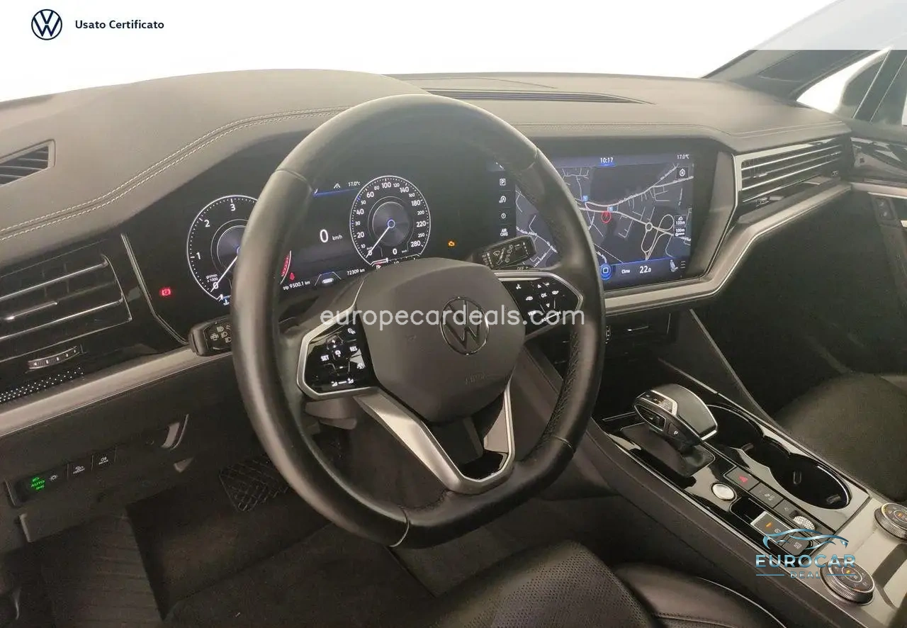 Volkswagen Touareg