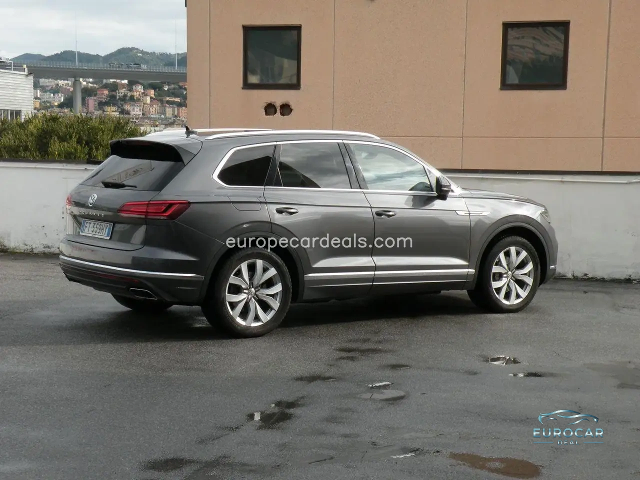 Volkswagen Touareg