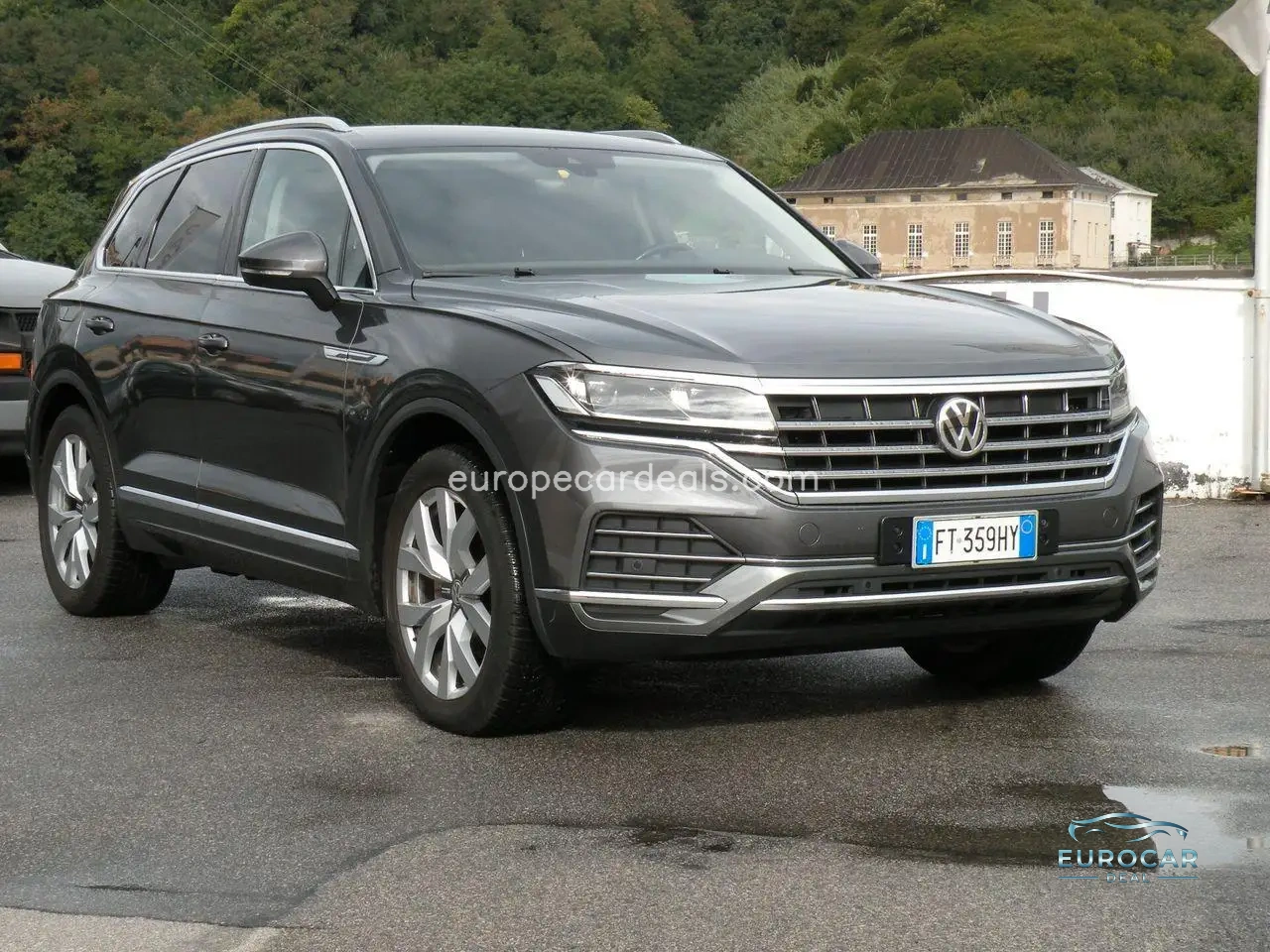 Volkswagen Touareg