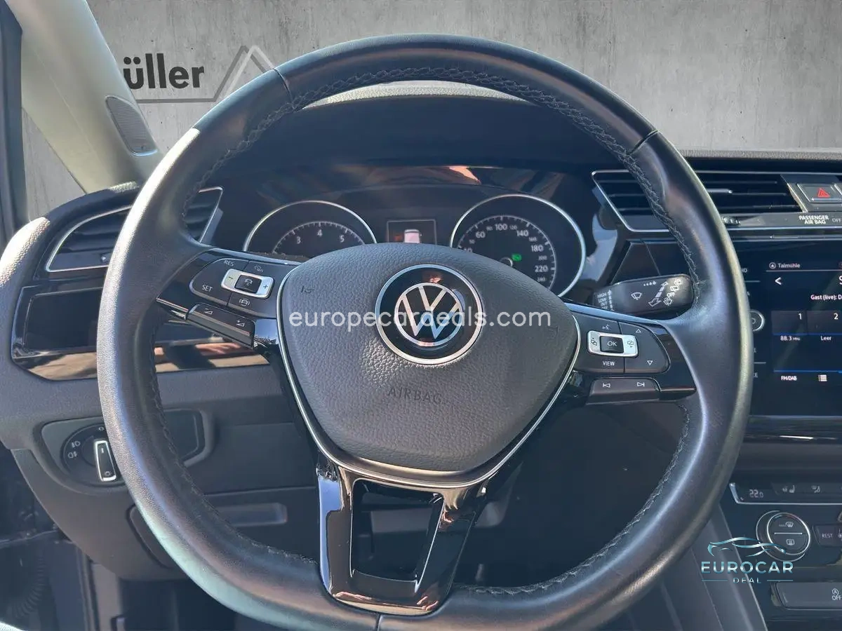 Volkswagen Touran
