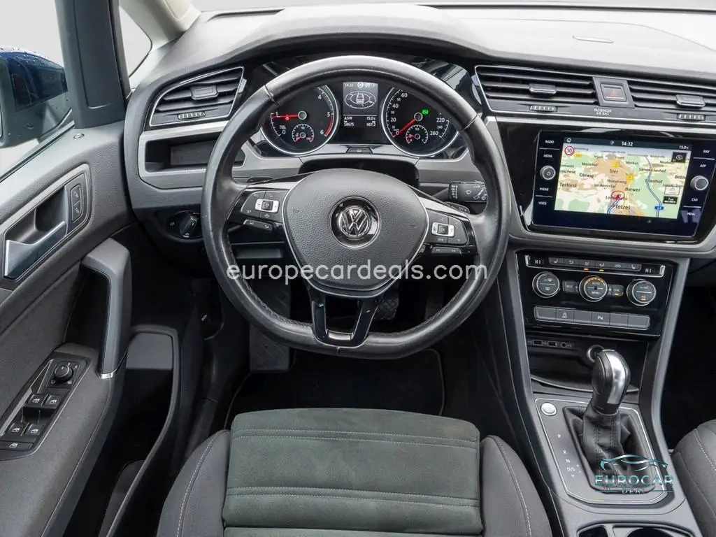Volkswagen Touran