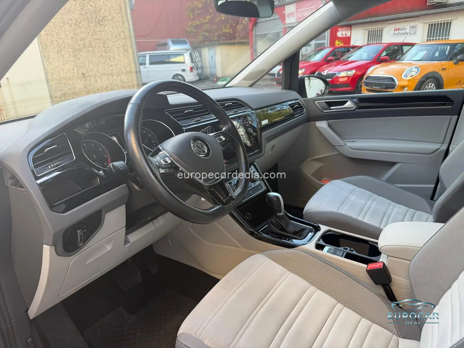 Volkswagen Touran
