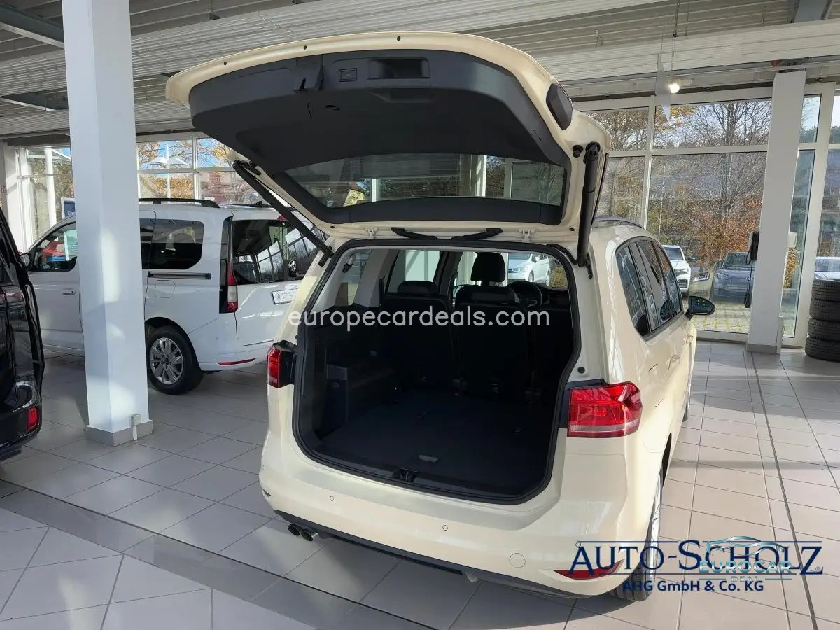 Volkswagen Touran
