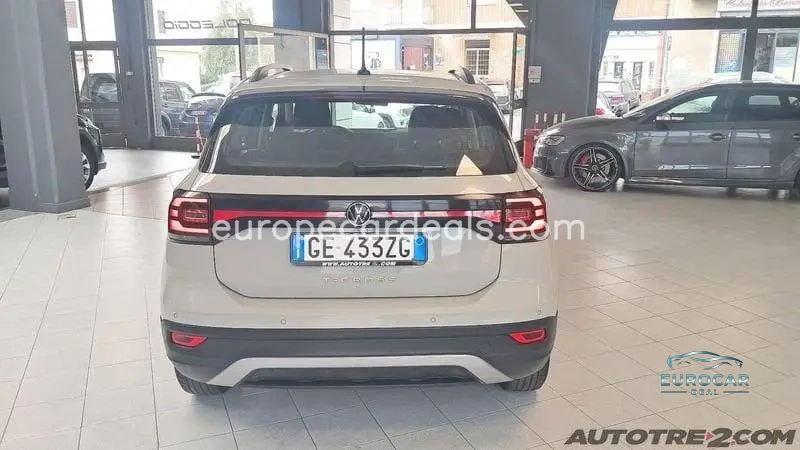 Volkswagen T-Cross