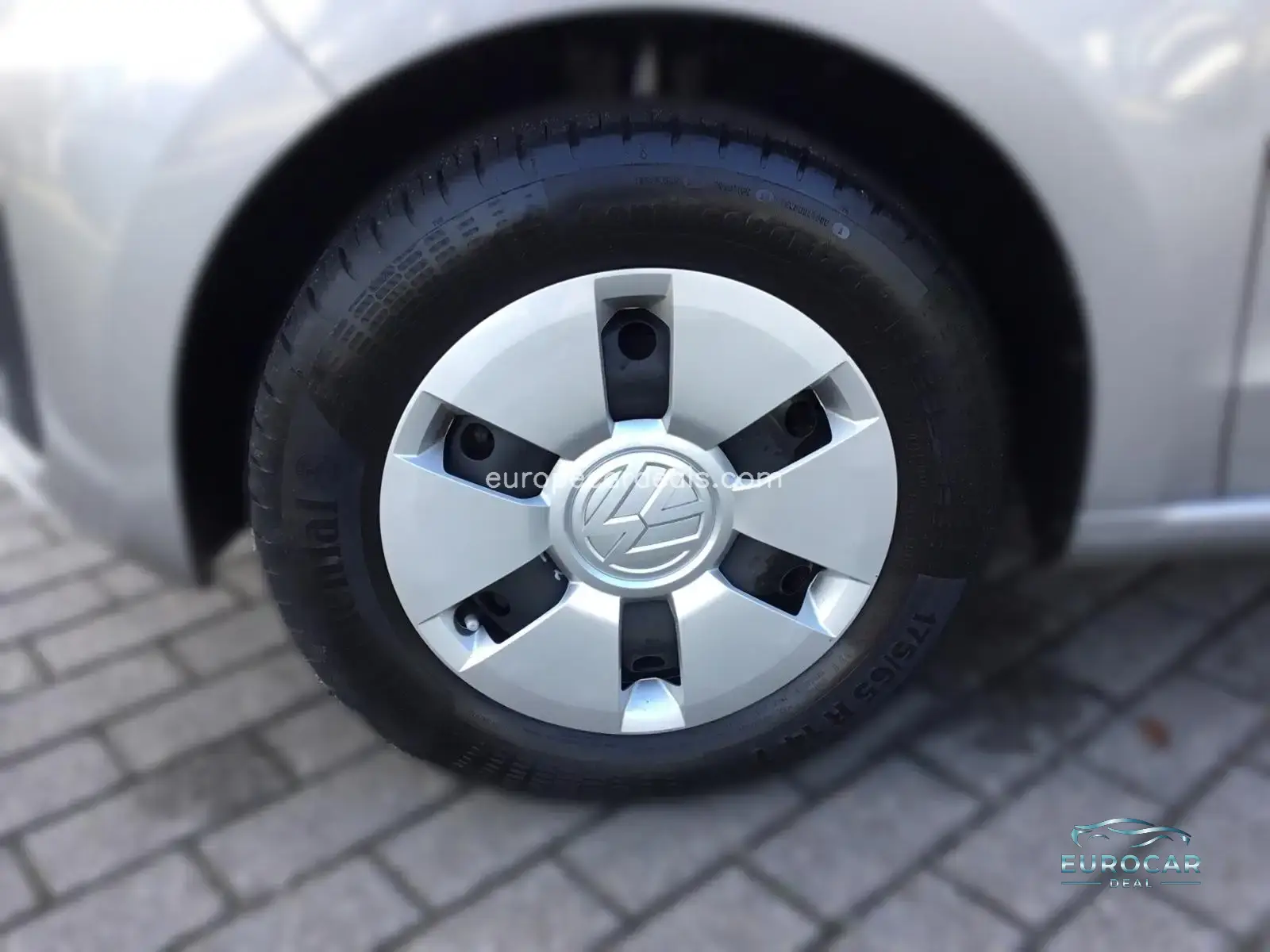 Volkswagen up!