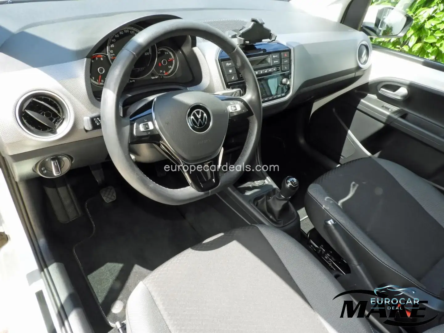 Volkswagen up!