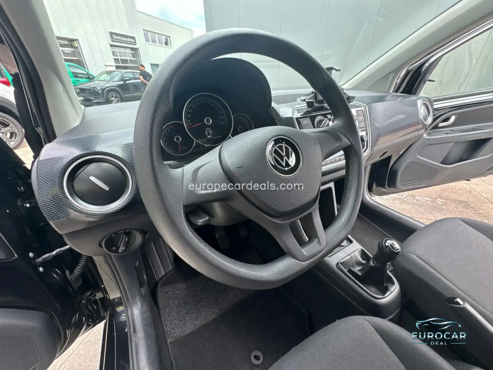 Volkswagen up!