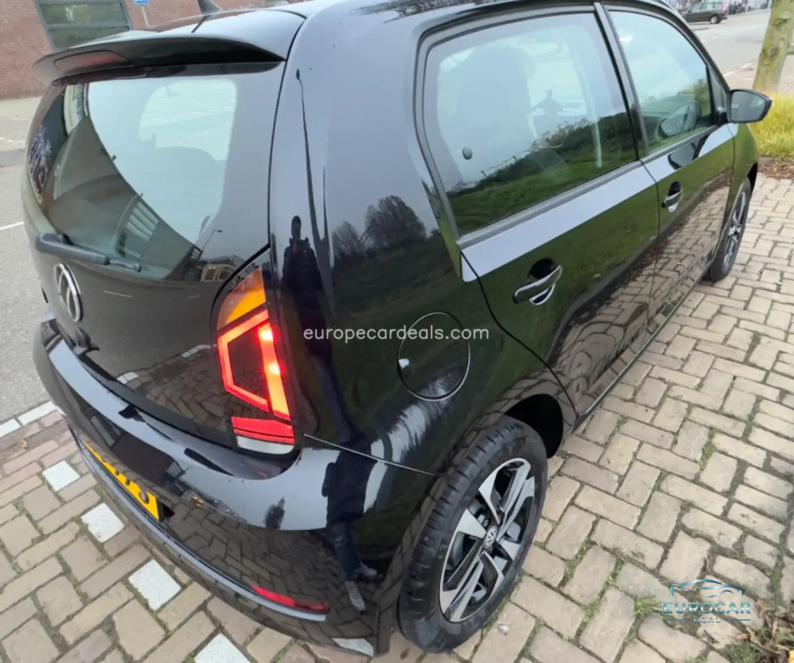 Volkswagen up!