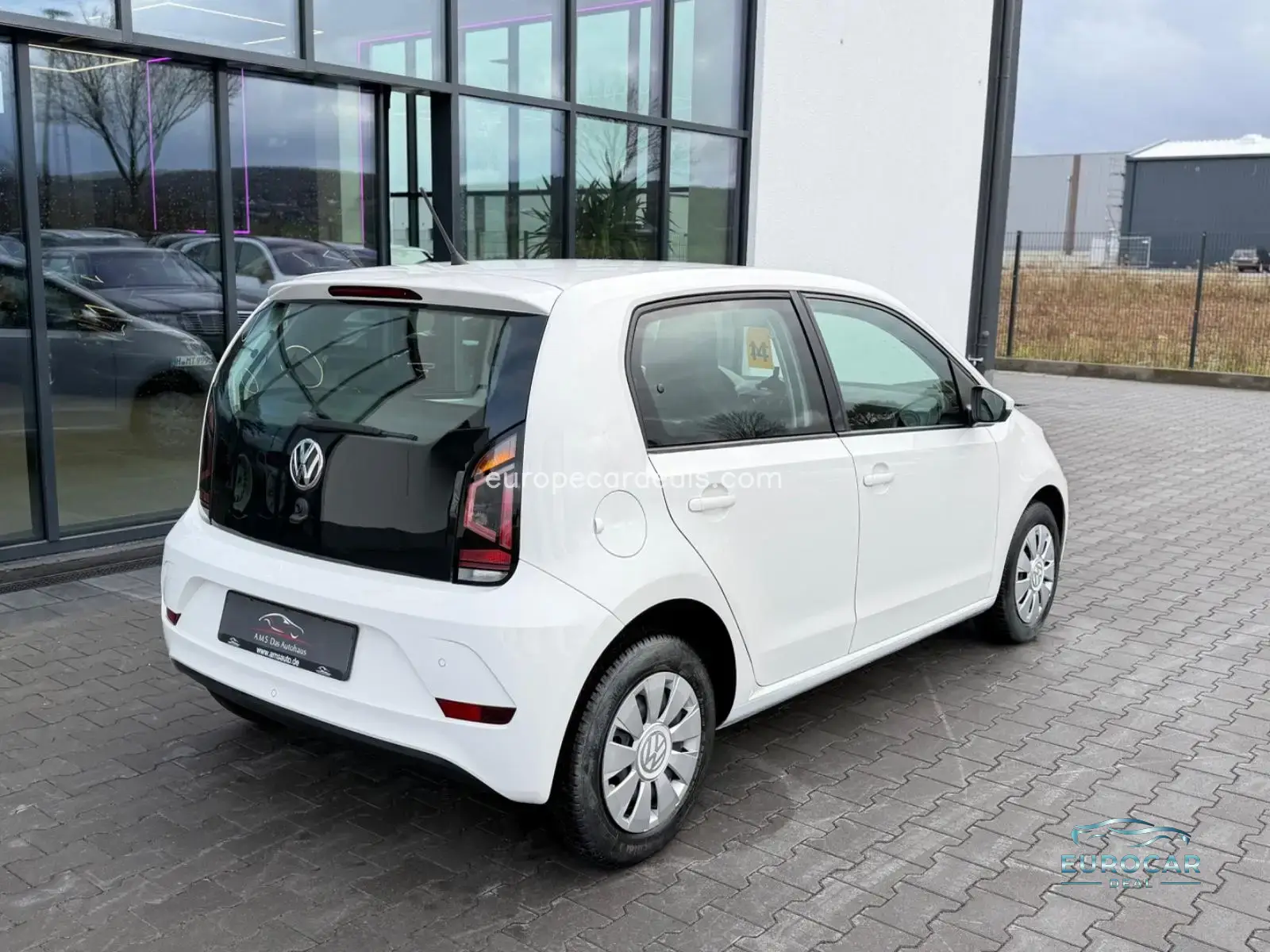 Volkswagen up!