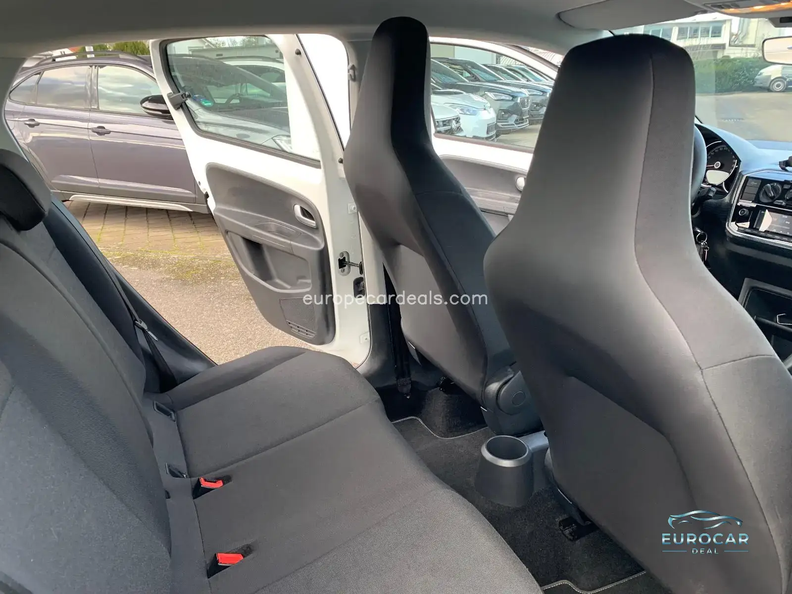 Volkswagen up!