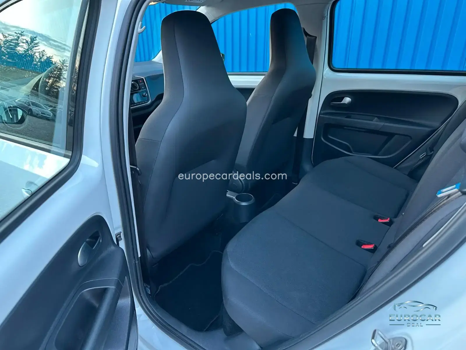 Volkswagen up!