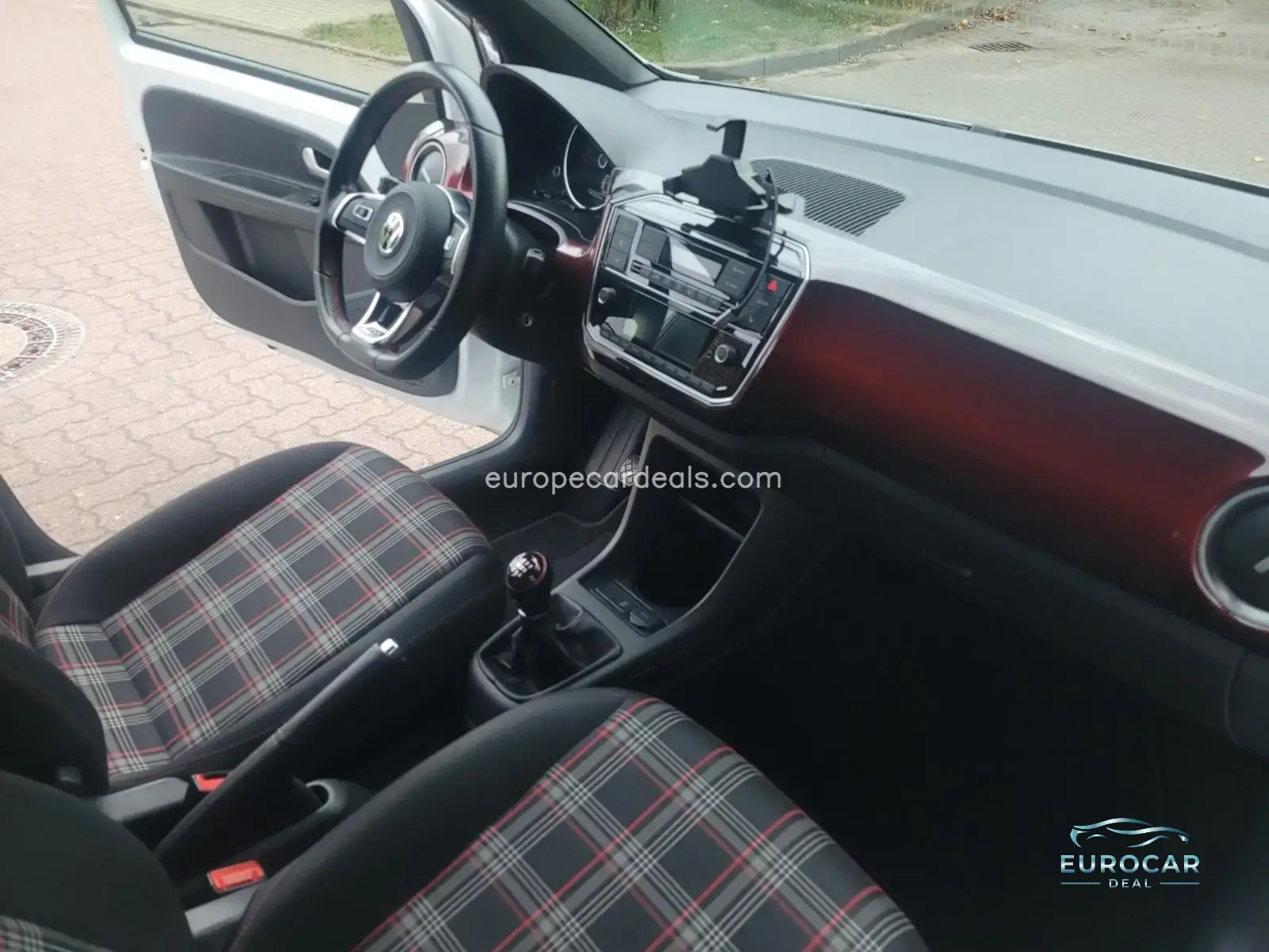 Volkswagen up!